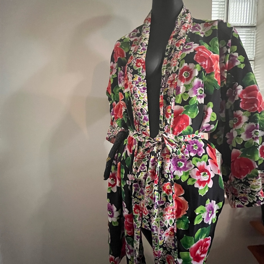 Floral Kimono Robe - Picture 3 of 3